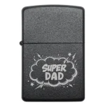 Бензинова запальничка з написом SUPER DAD у супергеройському графіті-стилі