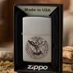 Оригінальна бензинова запальничка Zippo з емблемою ГУР на замовлення