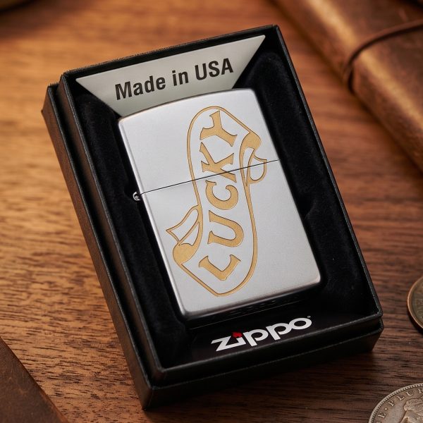 Оригінальна запальничка Zippo з індивідуальним гравіюванням за вашим макетом