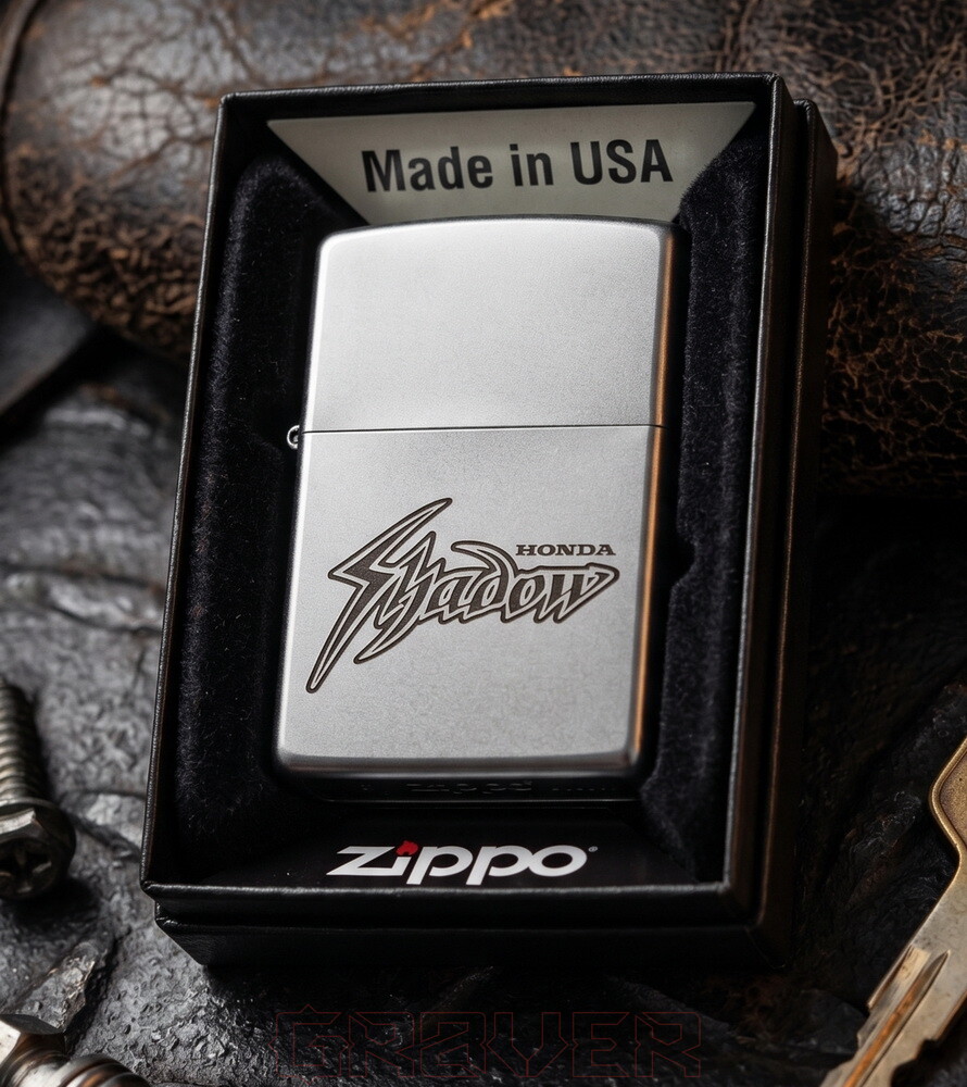 Подарункова запальничка Zippo для автомобіліста (гравіювання на замовлення) Подарункова запальничка Zippo для автомобіліста (гравіювання на замовлення)