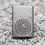 Запальничка Zippo з гравіюванням символів сили